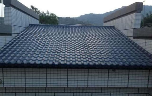 兰州绿巨人污污视频建材在树脂瓦防腐这块做的也是杠杠的，不信你来看看